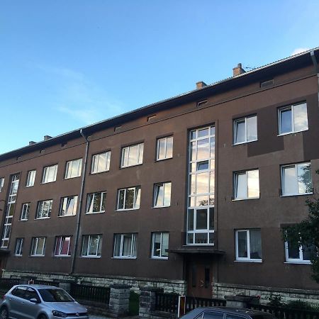 Stuudio 17 Appartement Kuressaare Buitenkant foto