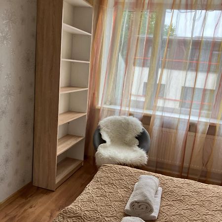Stuudio 17 Appartement Kuressaare Buitenkant foto