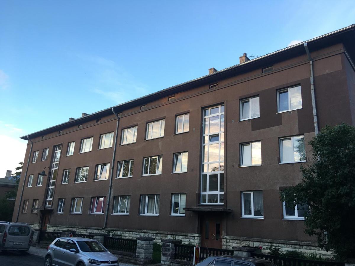 Stuudio 17 Appartement Kuressaare Buitenkant foto